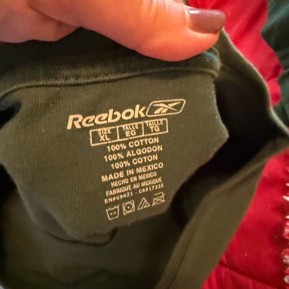 Reebok Dark Green Cotton T-Shirt - Picture 2 of 2